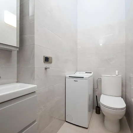 Apartmán Asfaltowa Mokotow By Bookinghost *